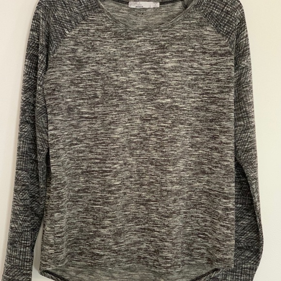 prAna Women's Zanita Top large. - Picture 5 of 9